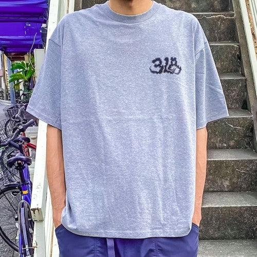 "3LA Logo" (T-Shirt: GOAT BODY - ASH)